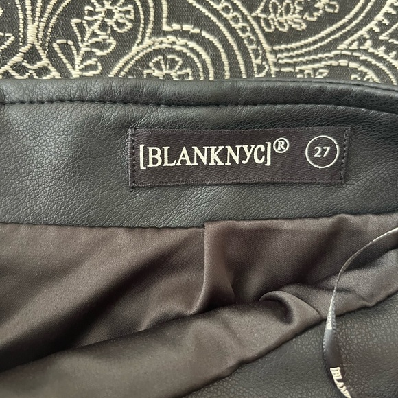 Blank NYC Color-block Vegan Leather Skirt - Picture 5 of 7